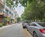 Bán nhà 1T 3 lầu full nội thất kdc D2D Võ Thị Sáu. gần trường. Đường oto. Giá 8,1 tỷ tlc