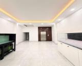 Nhà Tân Bình - Âu Cơ, 4 tầng - ở ngay - KD đa dạng - ngang 4m - dài 18m – 12 tỷ.