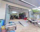 Mặt tiền lkinh doanh Hiệp Bình Phước, Thủ Đức. 77m2 (4.7x17m), Trệt, Gác, 3 P.Ngủ, 2WC