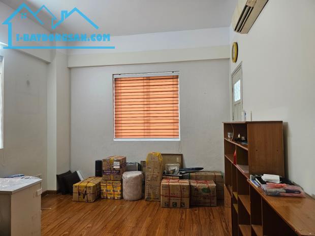 Bán Chung cư 624 Minh Khai - Căn góc - 65m2 x 2 ngủ - SDCC - Giá 5,7 Tỷ - 3