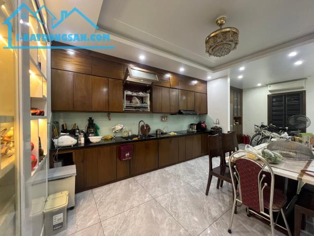 Bán nhà 3 tầng gần khu Vịt Cỏ Hồ Sen, ph Tân Bình, TP HD, 75m2, 3 ngủ, nhà đẹp, giá tốt - 1