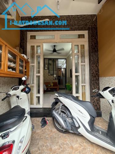 BÁN GẤP NHÀ TRẦN THỦ ĐỘ HẺM THÔNG BÌNH LONG – NHÀ 2 TẦNG CÓ SÂN RỘNG – CHỈ 4.1 TỶ