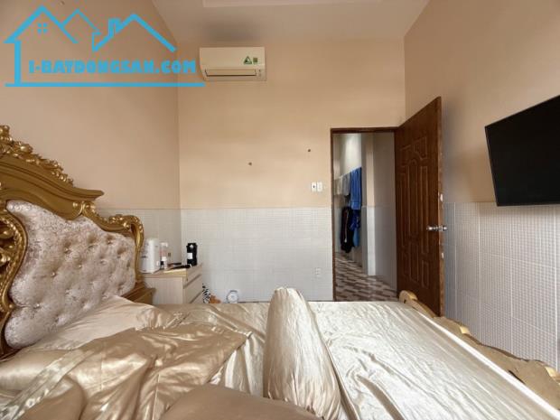 BÁN GẤP NHÀ TRẦN THỦ ĐỘ HẺM THÔNG BÌNH LONG – NHÀ 2 TẦNG CÓ SÂN RỘNG – CHỈ 4.1 TỶ - 1