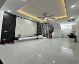 BÁN NHÀ 5 TẦNG RẤT ĐẸP, NGÕ THÔNG GẦN ĐƯỜNG Ô TÔ, CẠNH CHỢ GIÁP NHỊ - HOÀNG MAI.