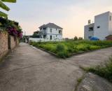 Quang Tiến, Sóc Sơn, e chào bán : 100m2, mt6.8m, lô góc, xe tải, thông 3.5 tỷ.