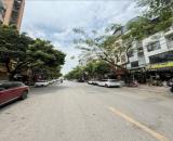Nhà TĐC Phố Trạm, Long Biên | 60m² | 8 tầng | Thang máy | Gara 2 ô tô | Thông tầng