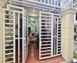 BÁN NHÀ GẦN HẺM XE HƠI – CẦU RẠCH ÔNG – P.1 QUẬN 8 – 65M² – 3PN –NHỈNH 6 TỶ- LH 0784968131
