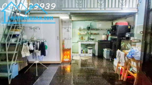 MẶT TIỀN LÊ THỊ HOA -DIỆN TÍCH 139,7M2 -GIÁ 9TY - 2