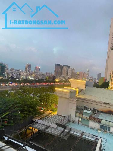 CĂN HỘ ĐẸP - FULL NỘI THẤT - Q4  SÁT QUẬN 1  - 76M2 - VIEW ĐẸP, THOÁNG MÁT -  CHỈ 5.X TỶ. - 1