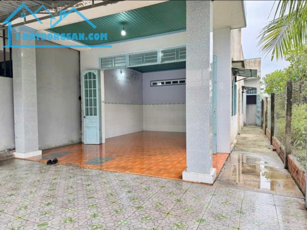 Nợ Bank bán gấp căn nhà ngay Nguyễn Thị Lắng, Củ Chi, 135m2, 790tr, SHR - 1