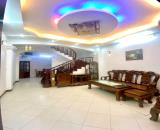 Cho thuê căn nhà nguyên căn đường Mỹ Đình 40m2 4 tầng giá 12 triệu