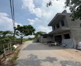 Đất lõi Vĩnh Yên. Gần các tiện ích như bệnh viện, chợ, trường học mà giá chỉ 2.1xx tỷ.
