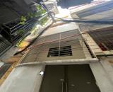 Bán nhà Ngõ Văn Chương - 45m² - 5 tầng - Mặt tiền rộng - Vài bước ra đường ô tô