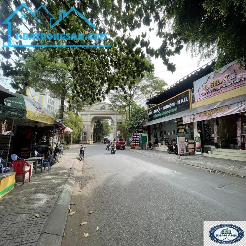 Liền kề Global City | Nhà hẻm xe hơi Đỗ Xuân Hợp với 110m² đất mà chỉ có 13 đồng | - 2