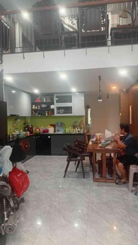 NGAY CƯ XÁ LỮ GIA - HẺM XE HƠI - NHÀ 5 TẦNG ĐÚC BTCT - 50M2 - 3PN - CHỈ 9.8 TỶ - 1