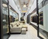 Cho thuê nhà ngõ Đình Đông, Bạch Mai, Hai Bà Trưng 35m x 5 tầng, giá 17tr/tháng