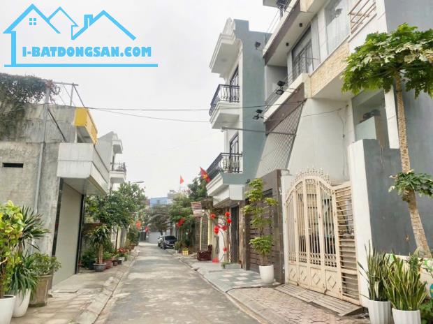 BÁN ĐẤT TẶNG  NHÀ 2 TẦNG CŨ 70m² – TÔN ĐỨC THẮNG, SỞ DẦU – GIÁ 2,4x TỶ – Ô TÔ ĐỖ CỬA - 2